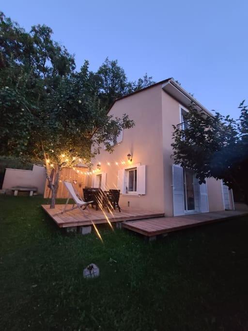 L'Entre-Deux Villa Perigueux Exterior photo
