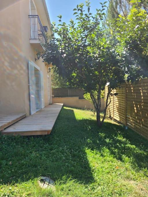 L'Entre-Deux Villa Perigueux Exterior photo
